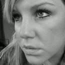 Indulge in Blissful Relaxation with Loren